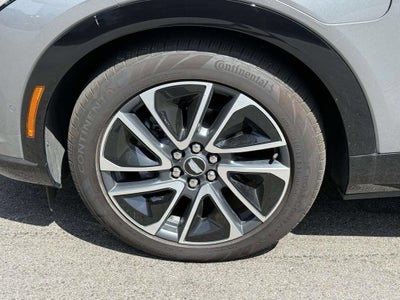 2025 Cadillac OPTIQ Sport 2