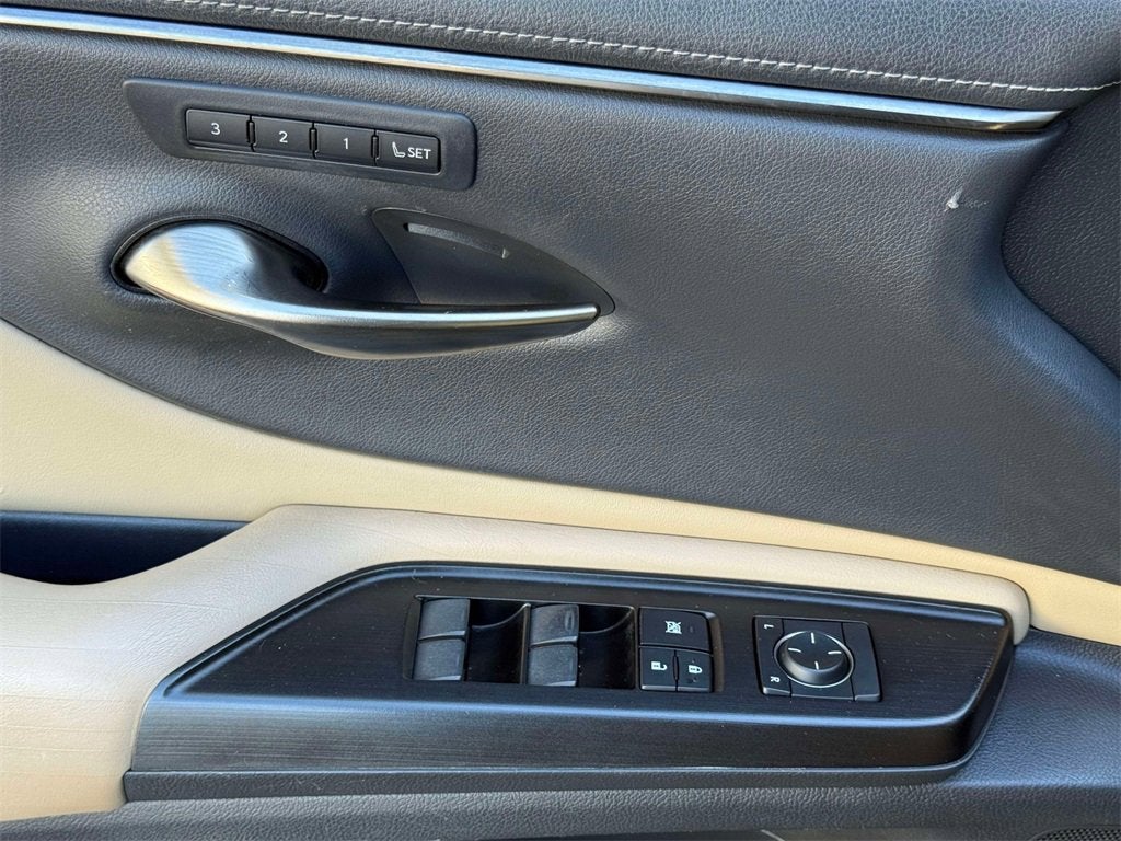 2019 Lexus ES ES 350