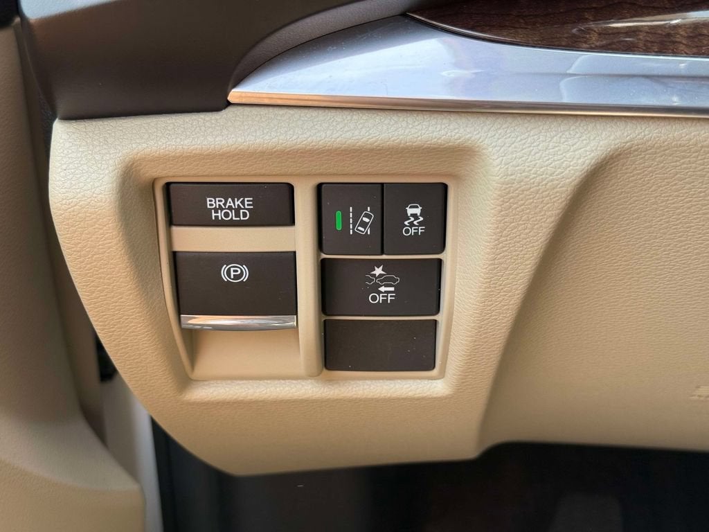 2018 Acura MDX BASE