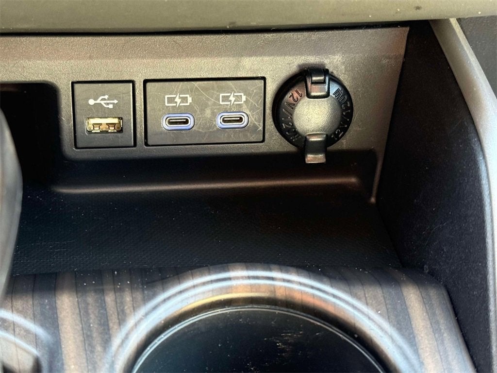 2022 Toyota Highlander Hybrid Bronze Edition