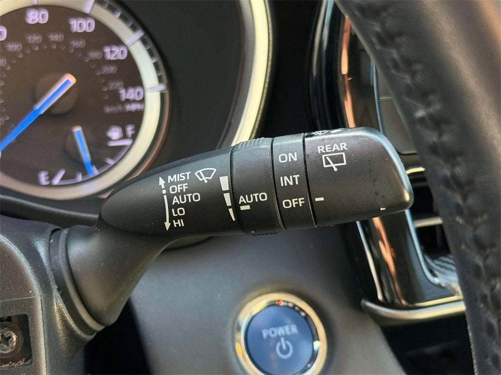 2022 Toyota Highlander Hybrid Bronze Edition