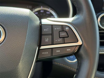 2022 Toyota Highlander Hybrid Bronze Edition