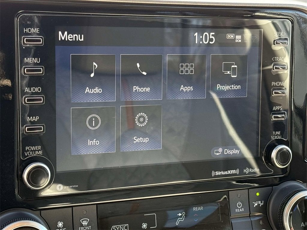 2022 Toyota Highlander Hybrid Bronze Edition