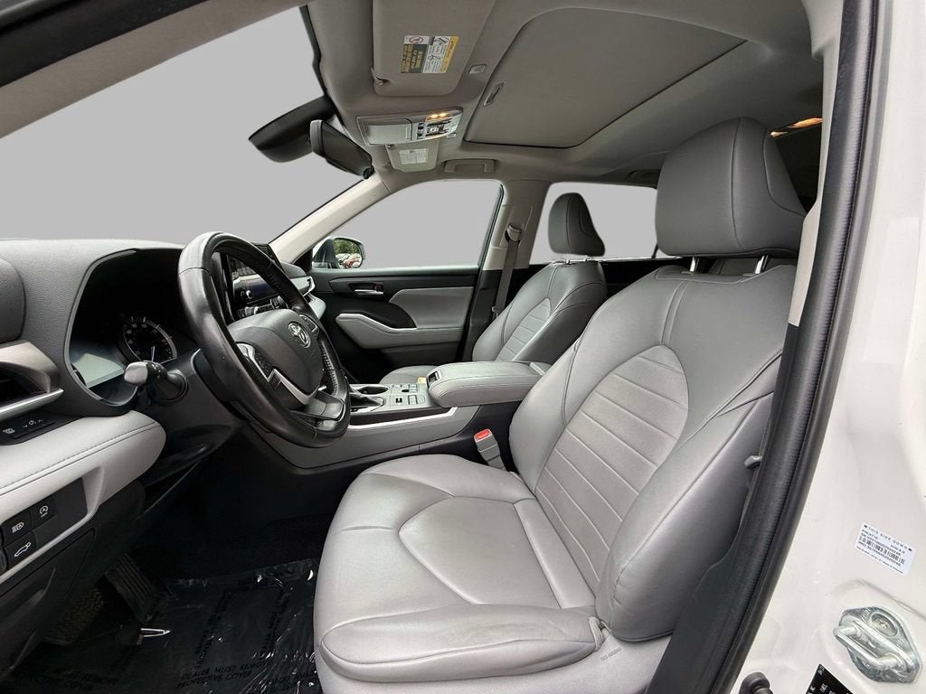 2023 Toyota Highlander L