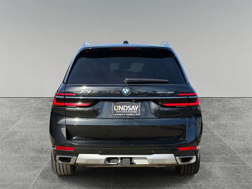 2023 BMW X7 xDrive40i