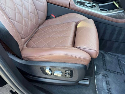 2023 BMW X7 xDrive40i