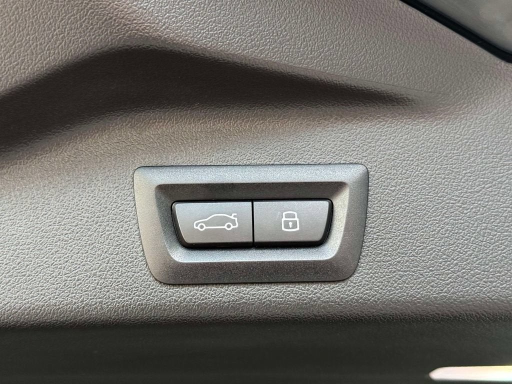 2025 BMW X5 xDrive50e