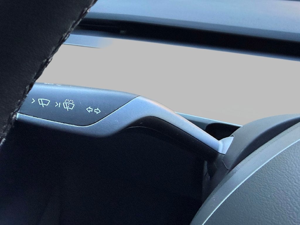 2023 Tesla Model 3 NA
