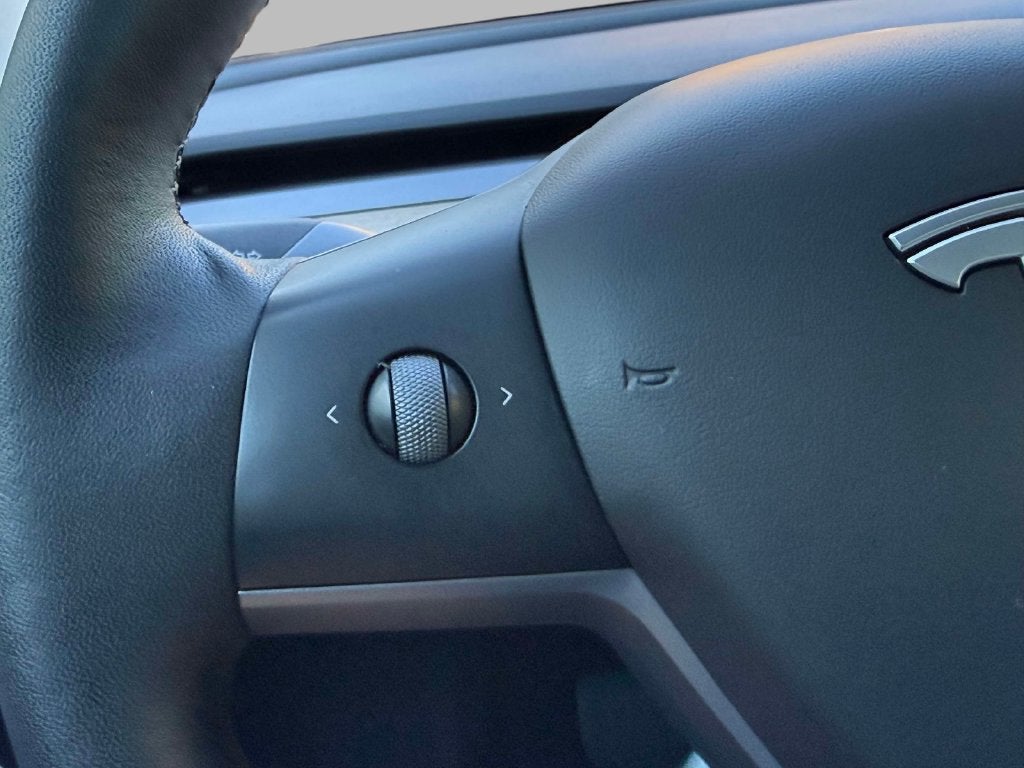 2023 Tesla Model 3 NA