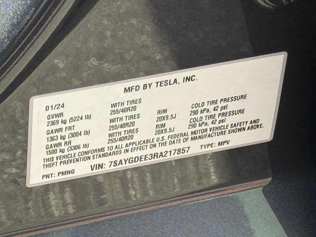 2024 Tesla Model Y Long Range
