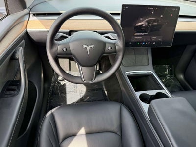 2024 Tesla Model Y Performance