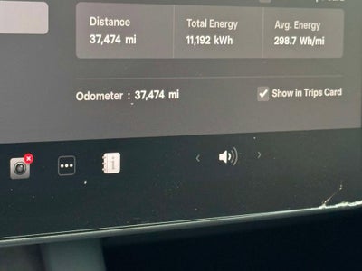 2024 Tesla Model Y Performance