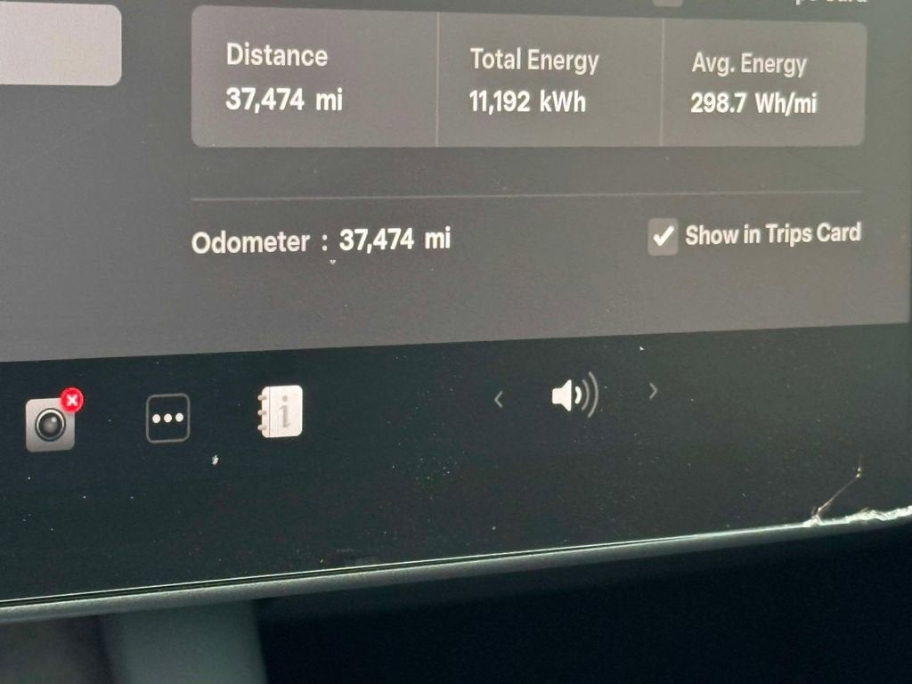 2024 Tesla Model Y Performance