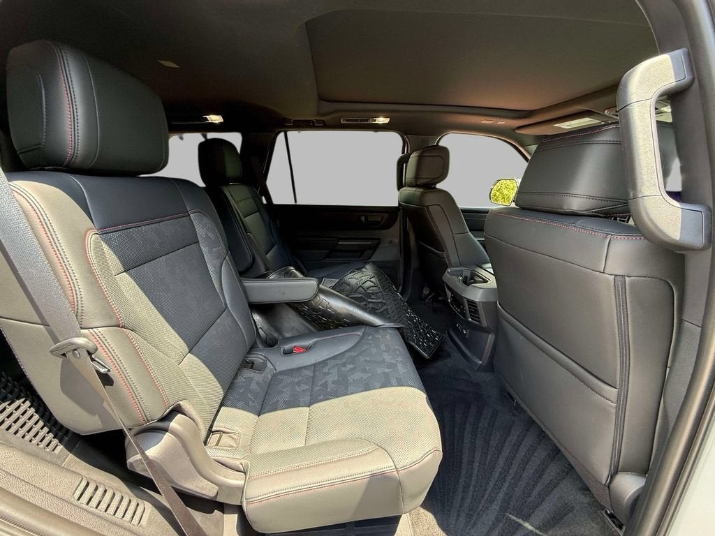 2025 Toyota Sequoia SR5