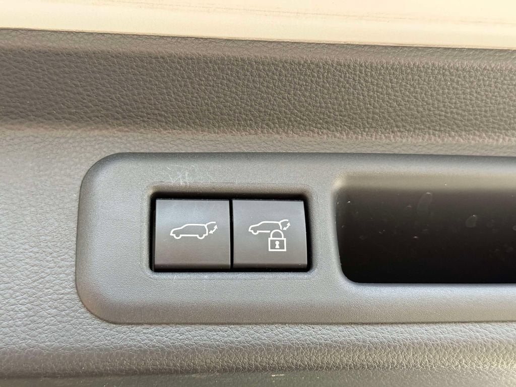 2025 Toyota Sequoia SR5