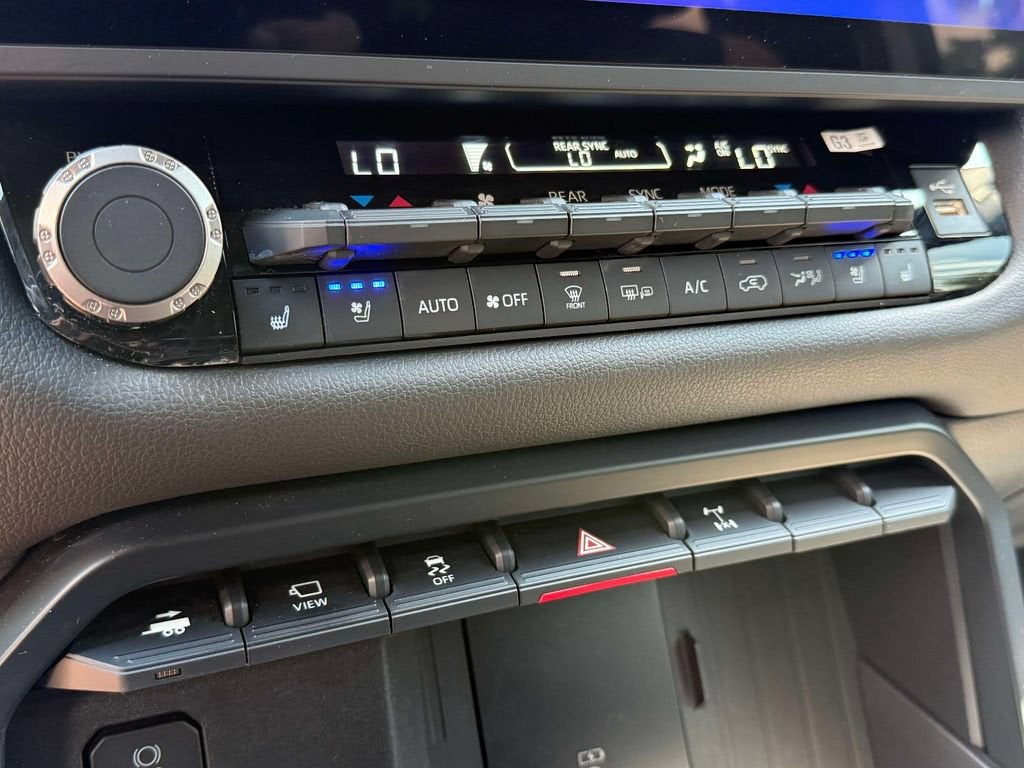 2025 Toyota Sequoia SR5