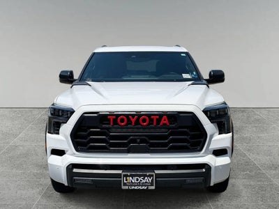 2025 Toyota Sequoia SR5