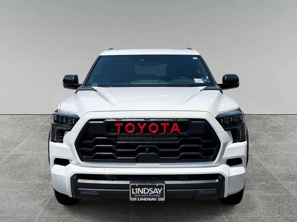 2025 Toyota Sequoia SR5