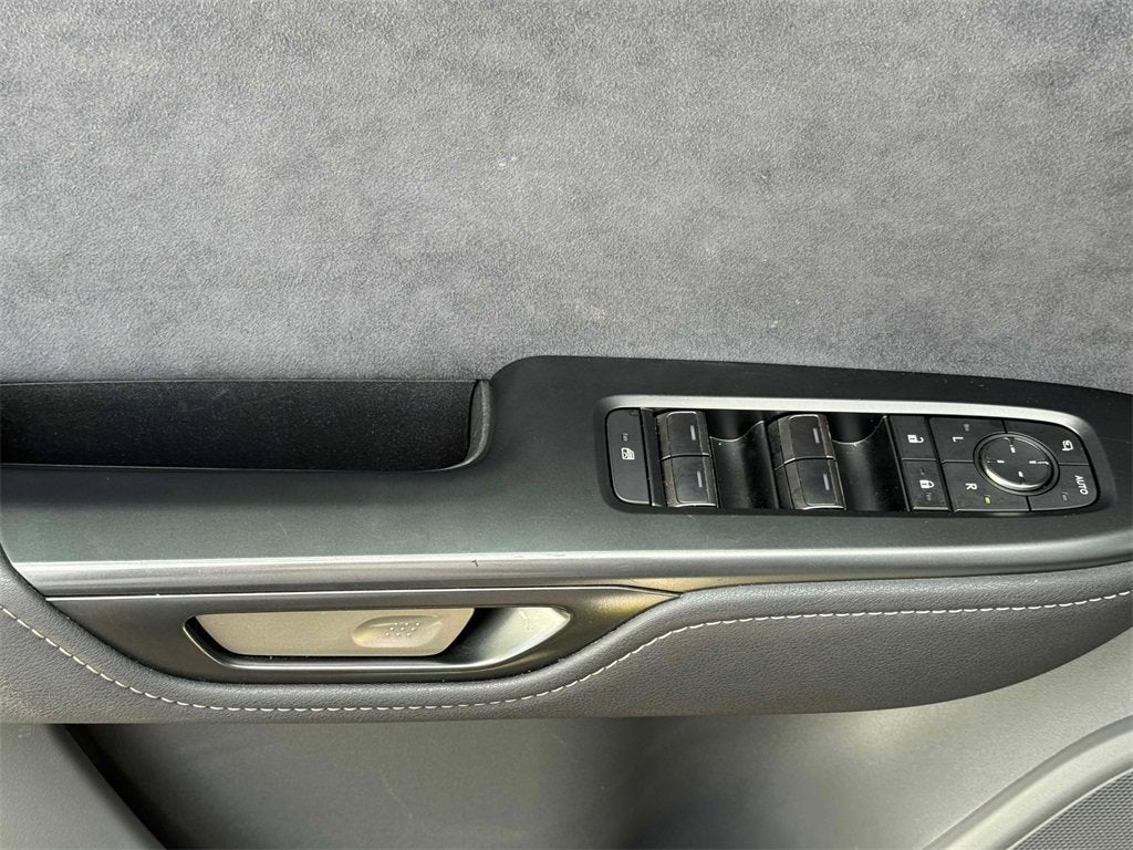 2023 Lexus RZ RZ 450e Premium