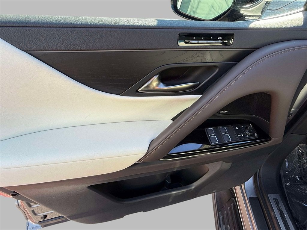 2024 Lexus LX LX 600 Luxury