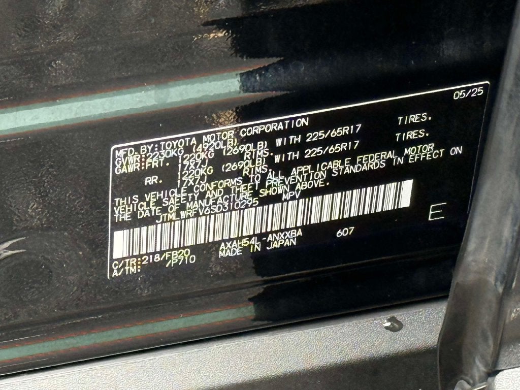 2025 Toyota RAV4 Hybrid LE