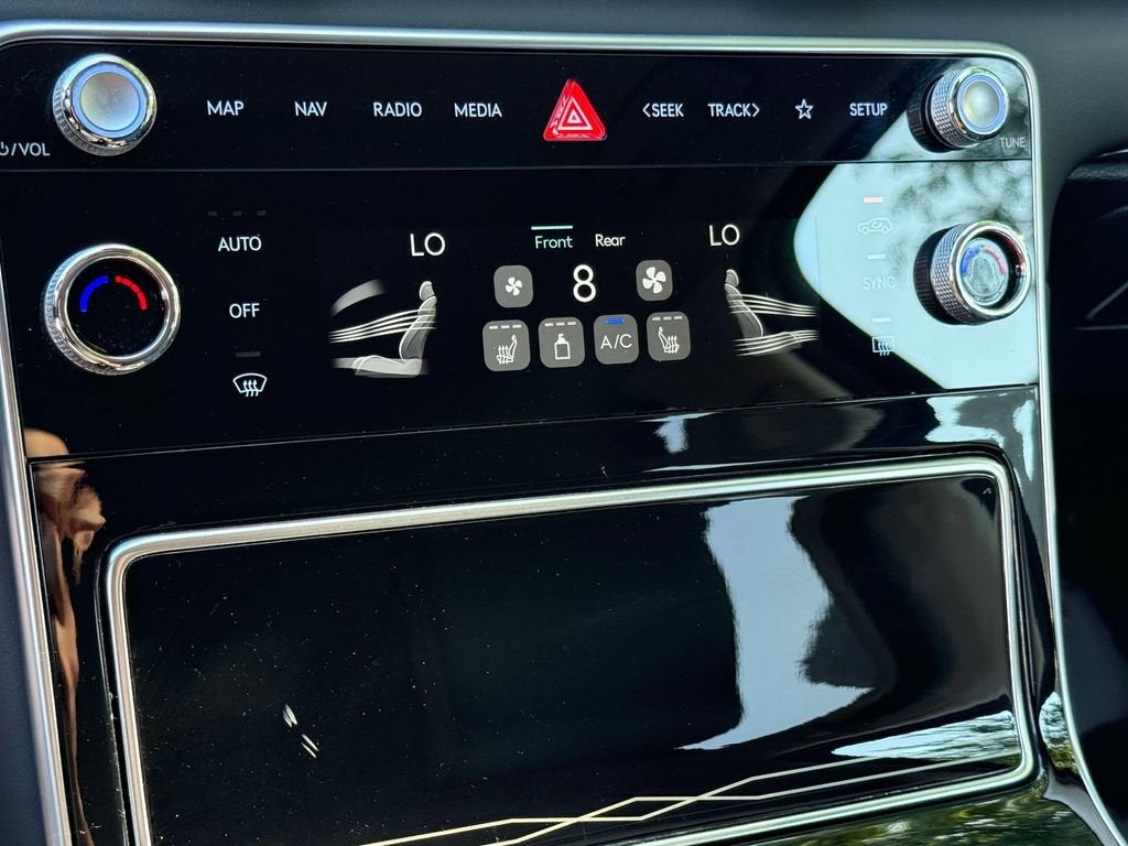 2026 Genesis GV80 2.5T