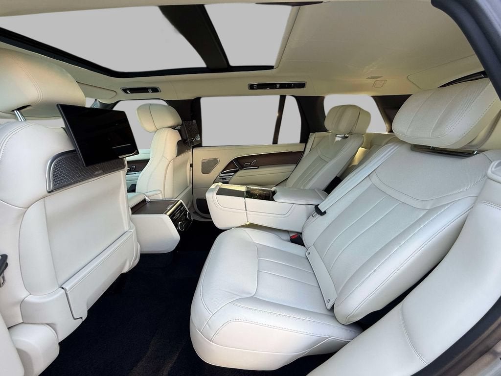 2024 Land Rover Range Rover Autobiography