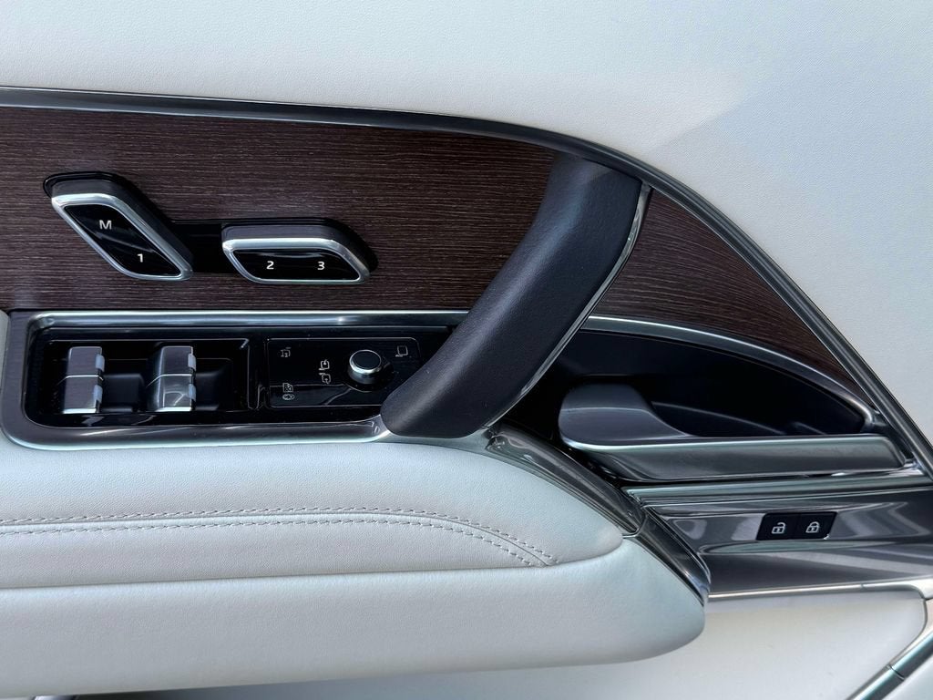 2024 Land Rover Range Rover Autobiography