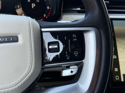 2023 Land Rover Range Rover SE