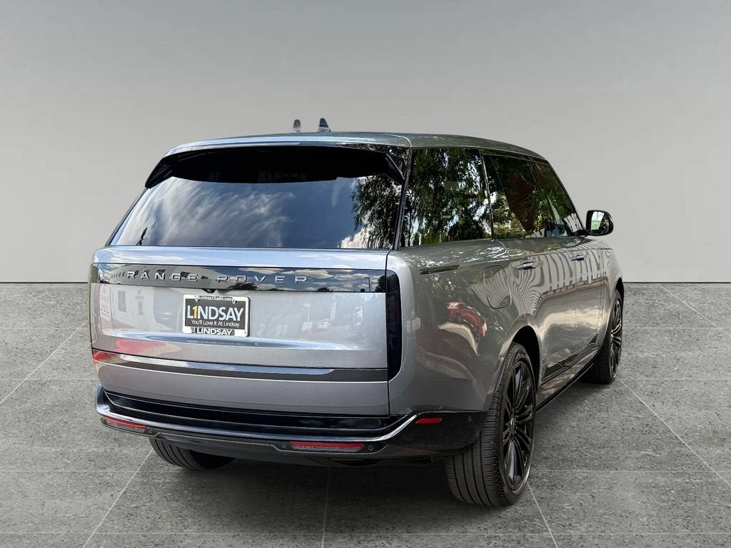 2024 Land Rover Range Rover SE