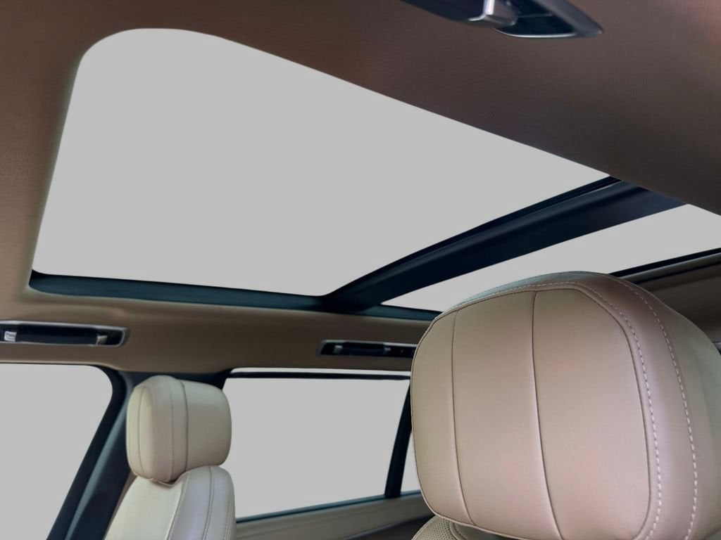 2024 Land Rover Range Rover SE