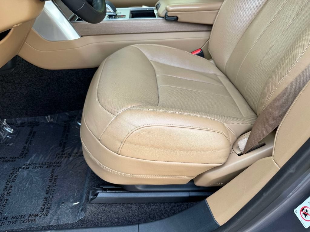 2024 Land Rover Range Rover SE