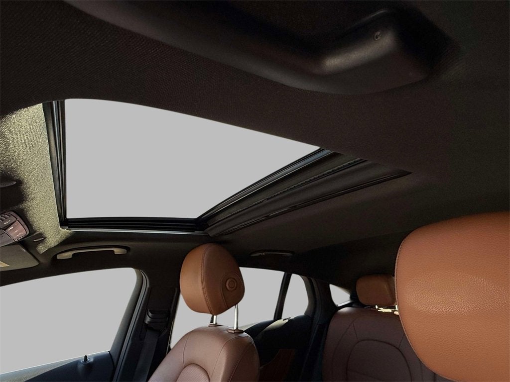 2021 Mercedes-Benz GLC GLC 300