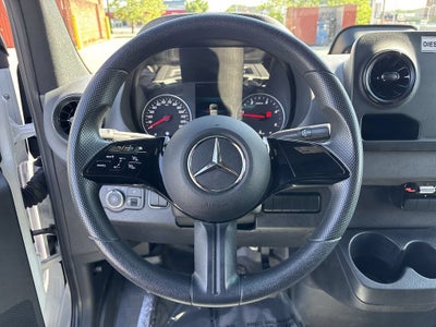 2025 Mercedes-Benz Sprinter Cargo Van NA