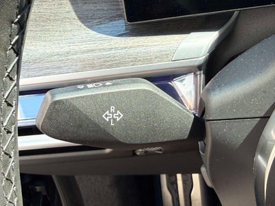 2023 BMW 7 Series 740i