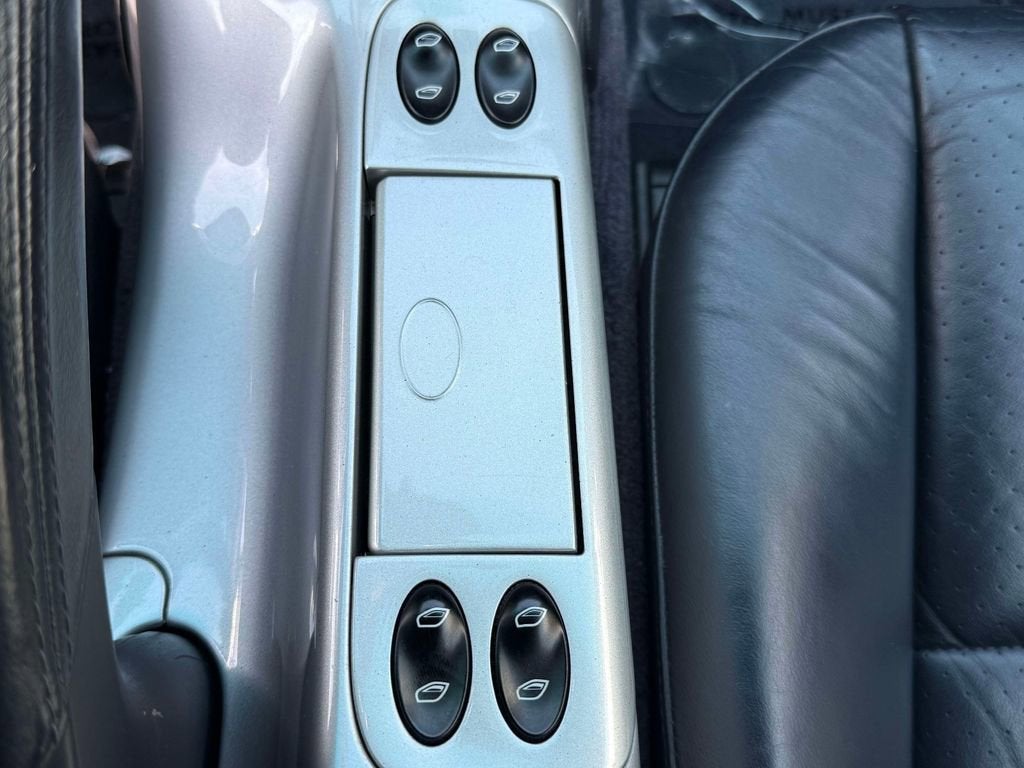 2005 Porsche 911 Carrera