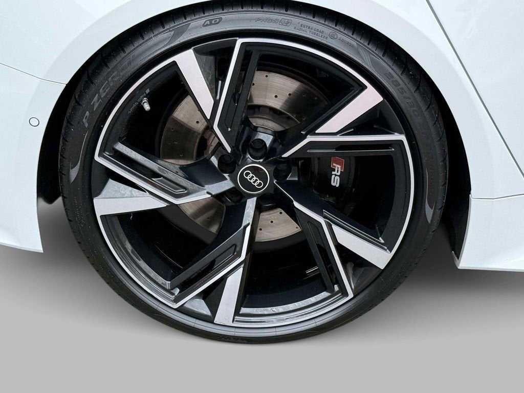 2024 Audi RS 6 Avant performance