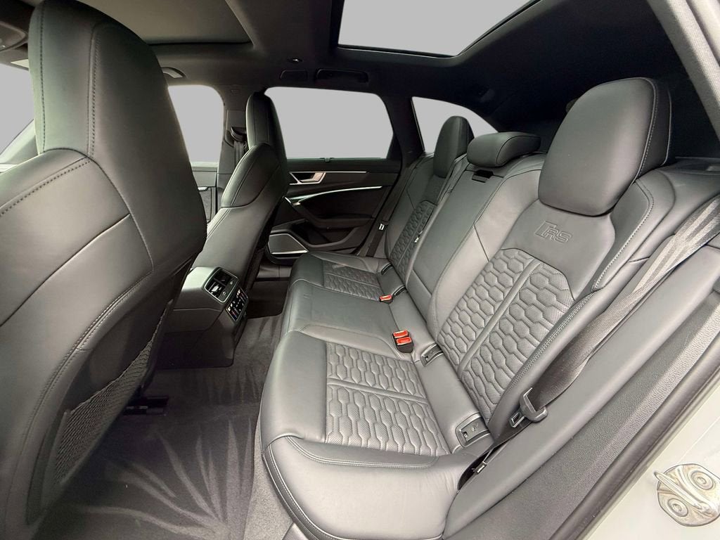 2024 Audi RS 6 Avant performance