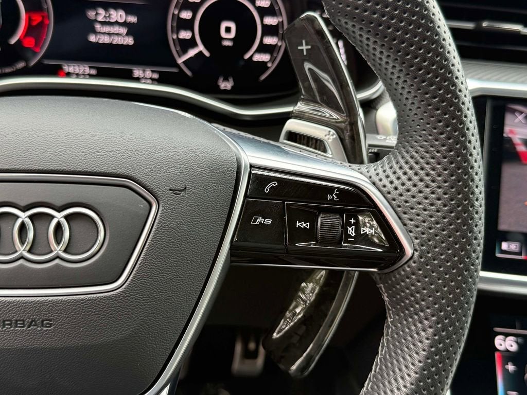 2024 Audi RS 6 Avant performance