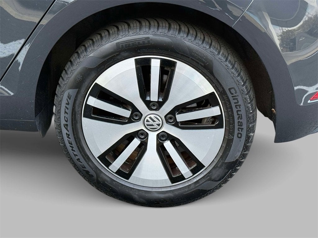 2019 Volkswagen e-Golf SE