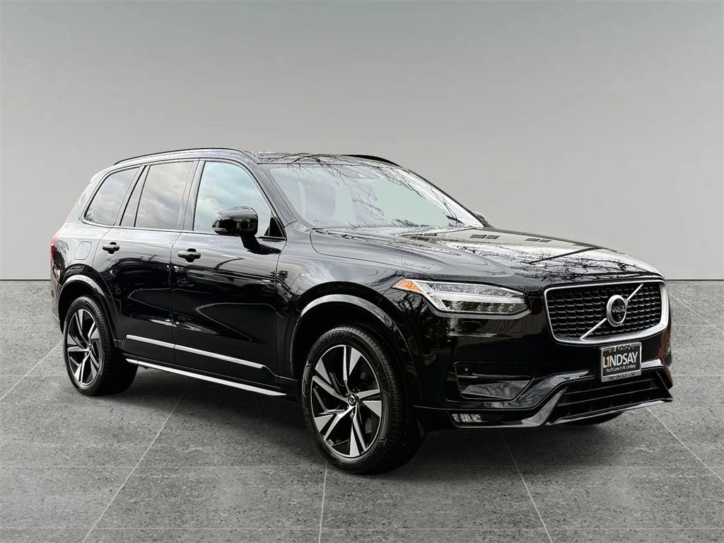 2020 Volvo XC90 R-Design