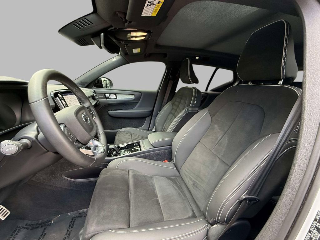 2022 Volvo XC40 Recharge Pure Electr Twin Ultimate