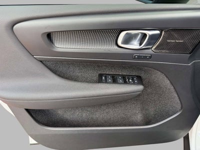 2022 Volvo XC40 Recharge Pure Electr Twin Ultimate
